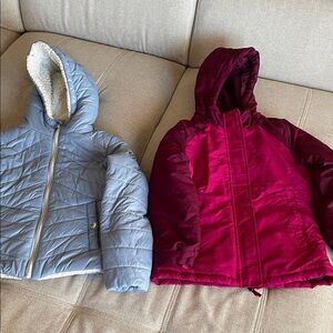 Girls puffer coat bundle size Medium